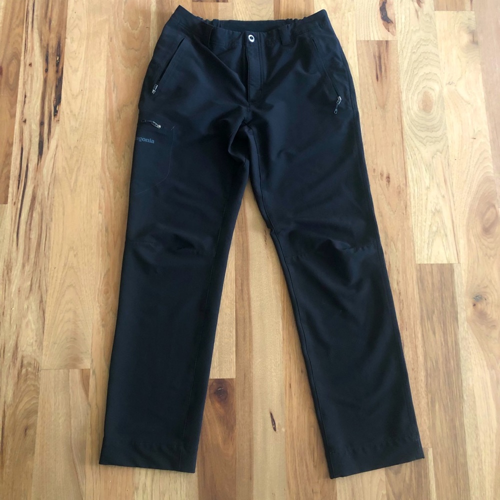 Used great condition Patagonia pants. polyester stretch. Very comfortable